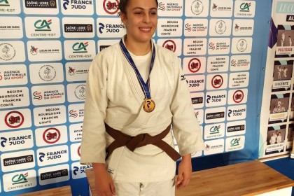 CAMELIA BASAGLIA SOLTANI  S’IMPOSE AU  TOURNOI NATIONAL DE CHALON