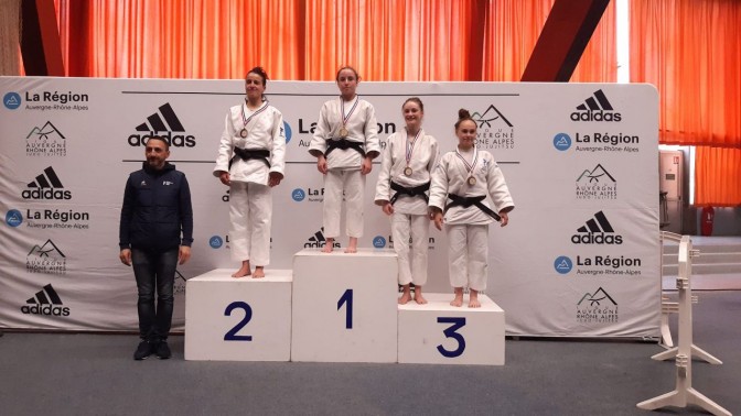 Image de l'actu 'LILAH LAGARDE, CHAMPIONNE AUVERGNE RHÔNE-ALPES SENIORS'