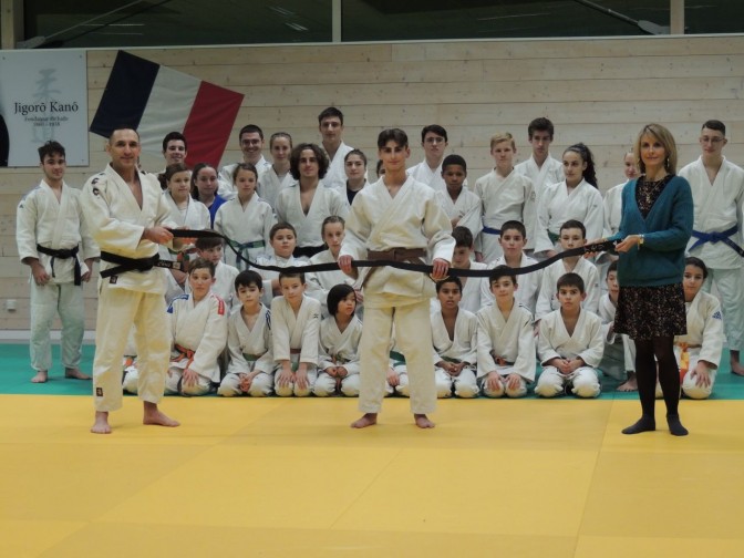 Image de l'actu 'AMAURY-MATHIS MONJOFFRE RECOIT LA CEINTURE NOIRE 1er DAN'