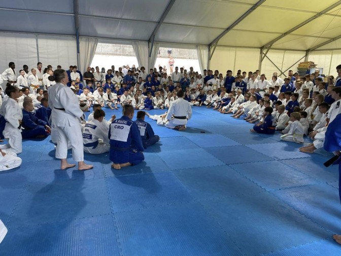 Image de l'actu 'AMAURY-MATHIS MONJOFFRE & LILOU VIODRIN EN STAGE EN CROATIE'