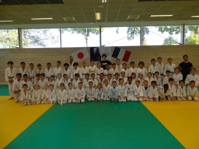 Image de l'actu '60 JUDOKAS DES DOJOS RIORGES-CHARLIEU RASSEMBLES EN STAGE A RIORGES !'