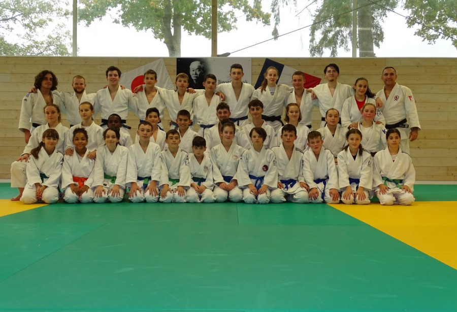 STAGE MINIMES, CADETS, JUNIORS & JEUNES SENIORS À RIORGES