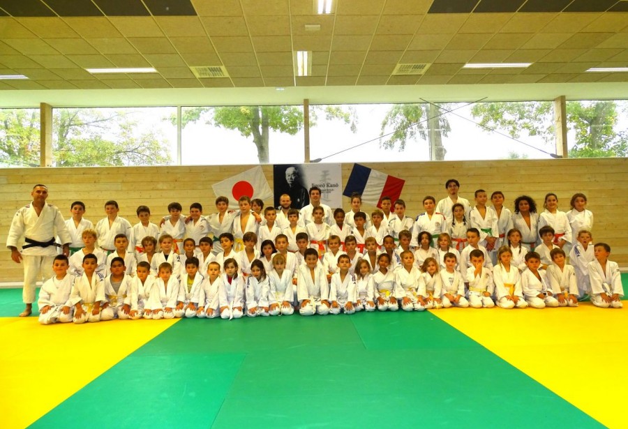 STAGE ENFANTS DE LA TOUSSAINT À RIORGES