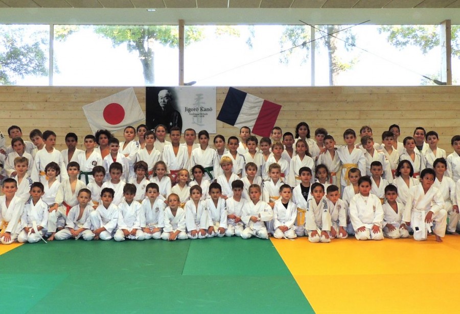 STAGE ENFANTS DE LA TOUSSAINT À RIORGES